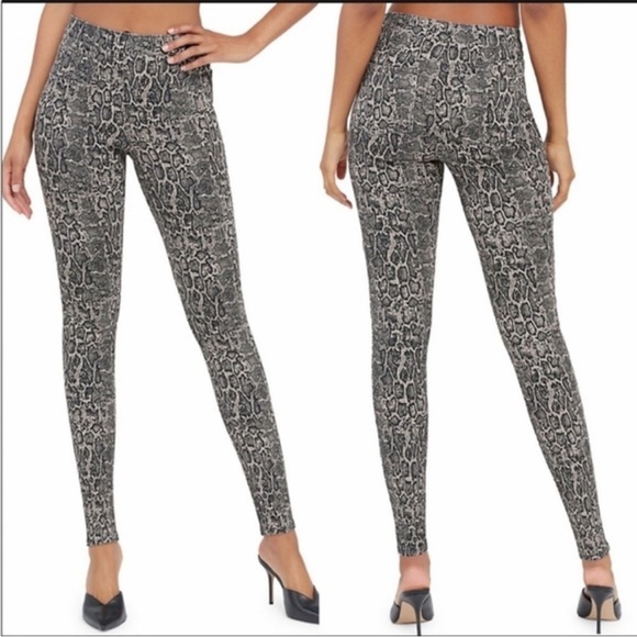 SPANX Jean-ish Snake Skin Print Jeggings Leggings Pants - Picture 1 of 13